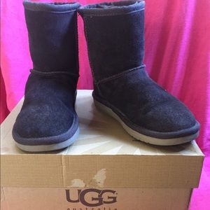 Brown Uggs Koolabura Size 2